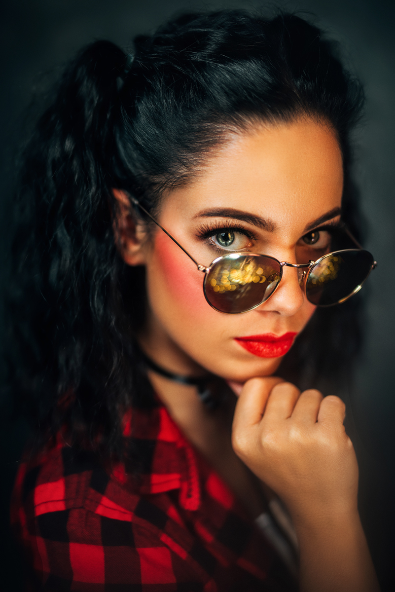 Justynka Okulary00086